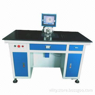 New Guide Hole Punching Machine for Nameplate